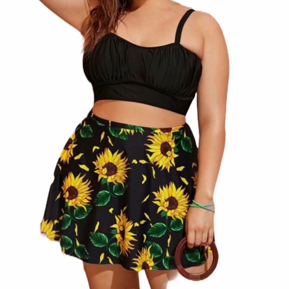 🆕 PLUS sunflower print bikini set of 3 - Picture 7 of 7